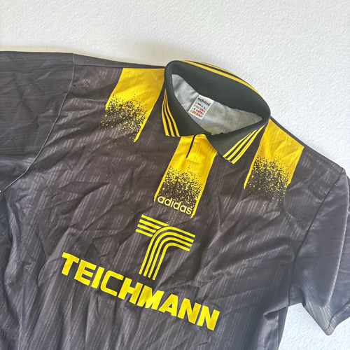 Vintage 90s adidas - vintage, template