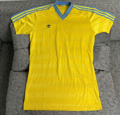 Vintage adidas template - adidas,