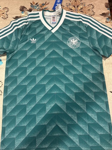 Brand new adidas germany 1990 - new,