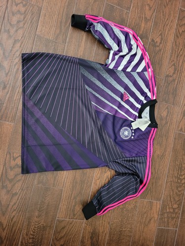 Adidas west germany - west,